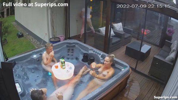 Ipcam German Nudist Family Enjoys The Jacuzzi - hclips.com - Germany on freevids.org