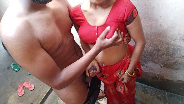 Hot Fucking Of Desi Indian Wife Outdoor Early Morning Sex In A Village - hclips.com - India on freevids.org