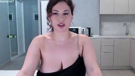 Chubby Brunette Big Boobs Dildo Masturbation - drtuber.com on freevids.org