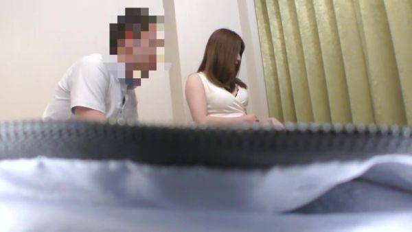 0002254_日本人女性がグラインド騎乗位する人妻NTR絶頂のセクース - txxx.com - Japan on freevids.org