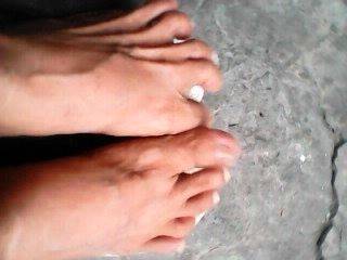 Pinay feet - drtuber.com on freevids.org