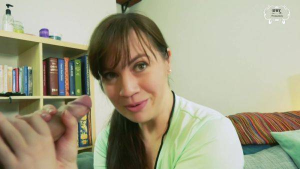 Homemade Amateur Milf Blowjob - hclips.com on freevids.org