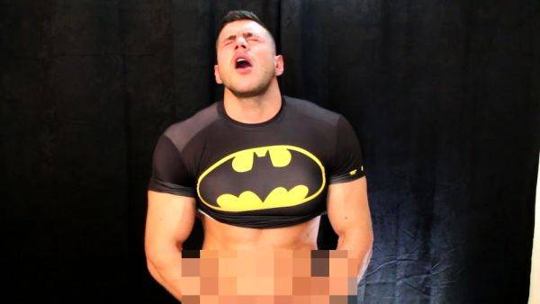 Batman super cock - drtuber.com on freevids.org