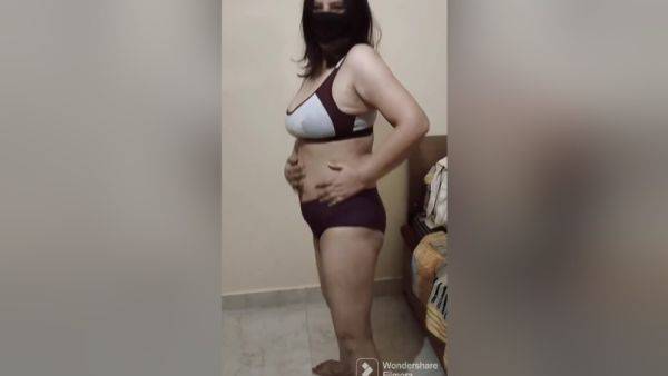 Hot Milf - My Erotic Dance - desi-porntube.com - India on freevids.org