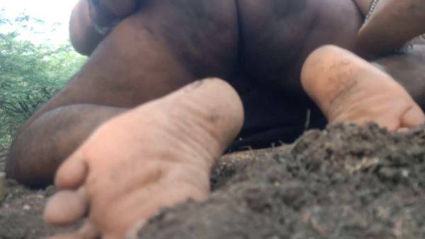 Bridge Nichey Chudayi Outdoor Village Sex - desi-porntube.com on freevids.org