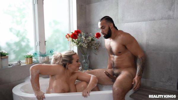Appetizing Milf Hot Interracial Sex In Bathroom - upornia.com on freevids.org