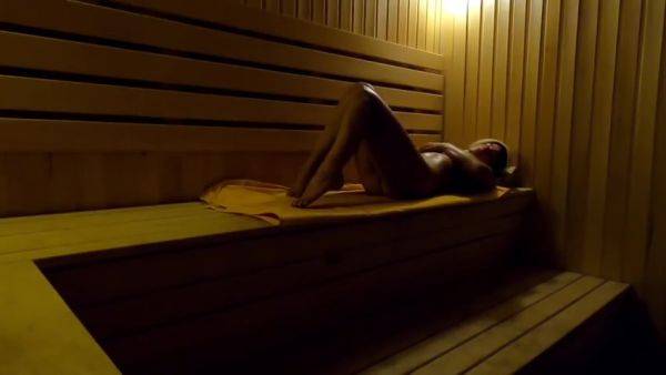 In The Late Evening Girl Masturbates In - hclips.com on freevids.org
