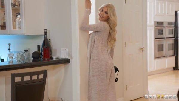 Kayla Kayden And Giselle Amore Crazy Lesbian Sex - videomanysex.com on freevids.org