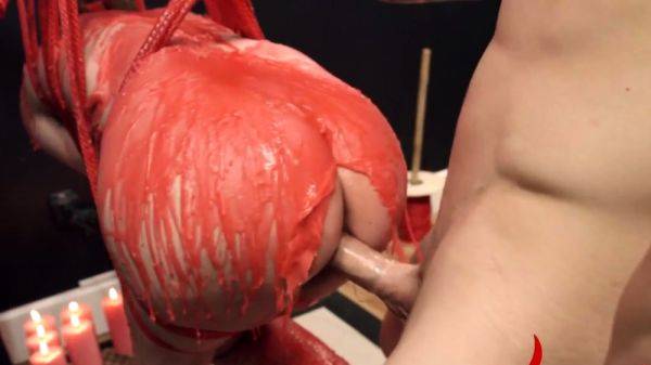 Hot wax and anal for babe - drtuber.com on freevids.org