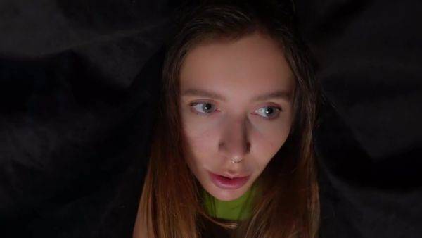 Ghomestory - Courier Delivered The Parcel And Cum In Th - hclips.com on freevids.org