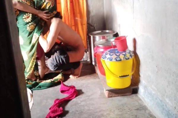 Desi Viral Village Ghapagap Video - desi-porntube.com on freevids.org