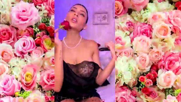 Letizia_fulkers Chaturbate nude webcams - drtuber.com on freevids.org