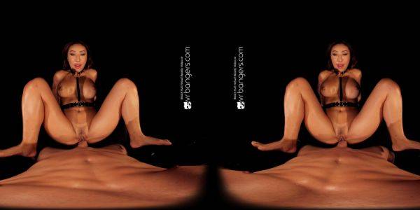 VR Bangers dark theme Nicole Doshi in VR - drtuber.com on freevids.org