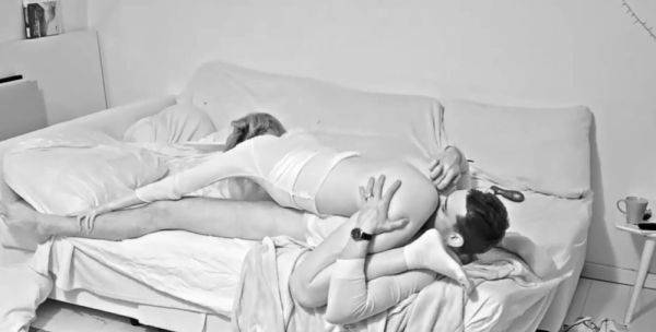 Mon mec me leche et me baise (pornuhb) - txxx.com - France on freevids.org