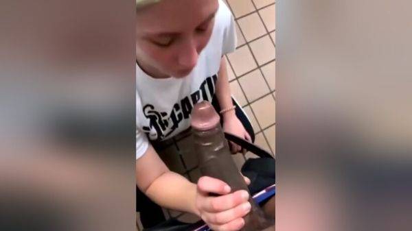 On Her Lunch Break - hclips.com on freevids.org