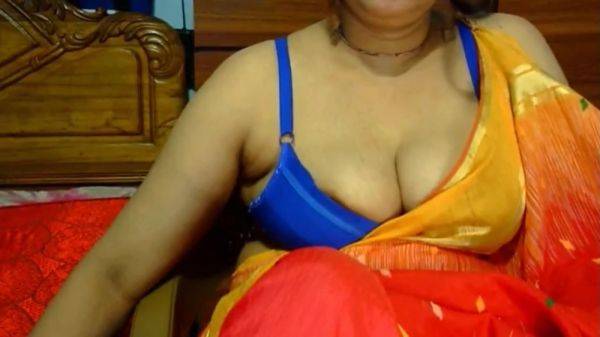 Indian Desi Hot Aunty Doggy Hard Fucking - desi-porntube.com - India on freevids.org