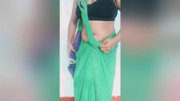 I Dresing School Meeting - desi-porntube.com - India on freevids.org