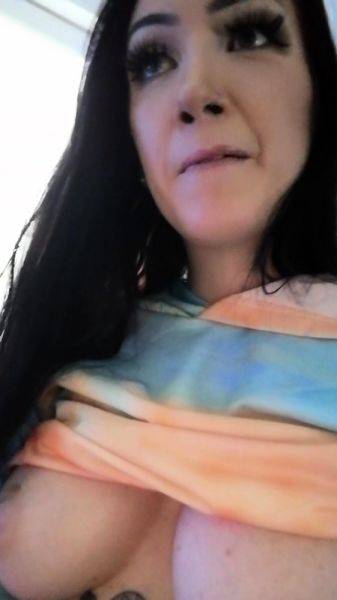 Amateur hottie solo masturbation - drtuber.com on freevids.org