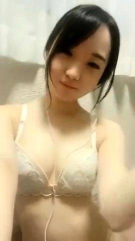 Teen Hairy Latin Girl Masturbating - drtuber.com on freevids.org