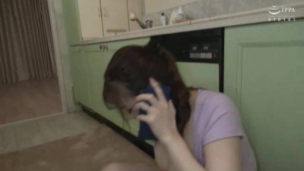 05460 SEX with my friend's mother - hclips.com on freevids.org