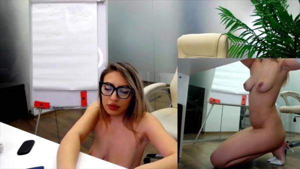 How can they are so slutty in the office - txxx.com on freevids.org
