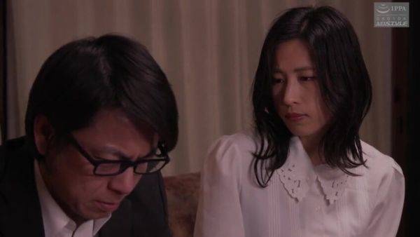 A Wife Goes to the Victim to Get Forgiveness for Her Husband - txxx.com on freevids.org