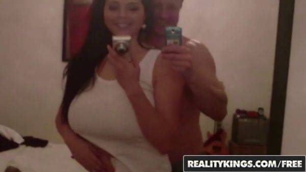 Shione Cooper's curvy body makes a reality kings sextape with fingering and peircing action - sexu.com on freevids.org