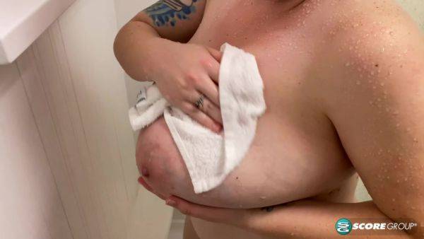 Demora Avarice: Size Matters - hotmovs.com on freevids.org