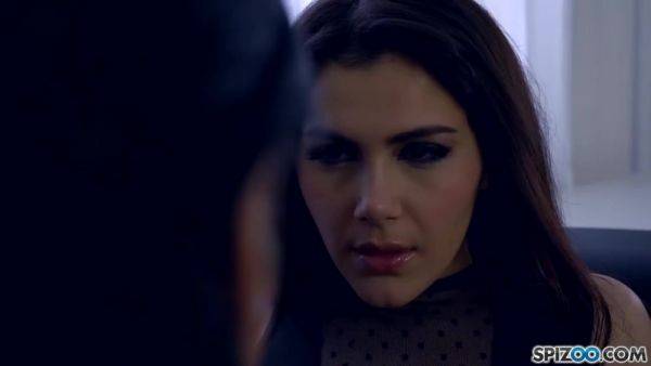 Two Faces In The Family - hotmovs.com on freevids.org