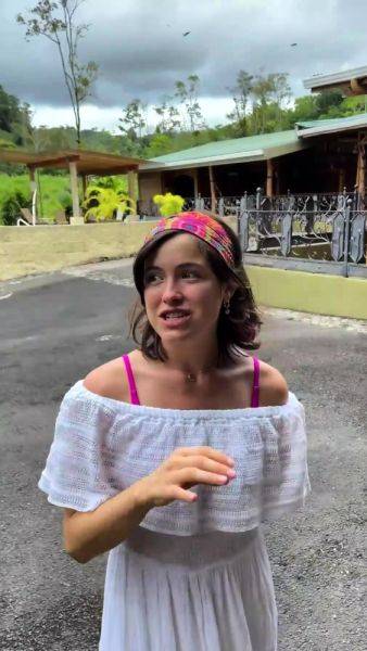 Amateur striptease and Solo masturbation - drtuber.com on freevids.org