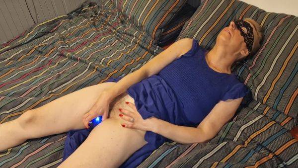 She Fucks Herself With A Huge Vibrator - hclips.com on freevids.org