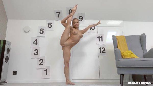 Slim Flexible Blonde Cutie Does Her Stretching Exercises With a Dick In Her Pussy - anysex.com on freevids.org