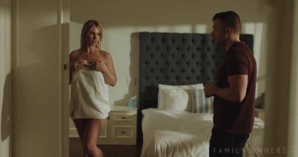 A big-boobed MILF shows her stepson how to properly enjoy passionate sex. - anysex.com on freevids.org