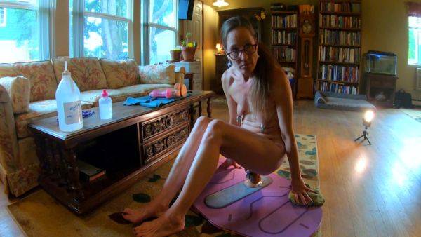 Longpussy Stuffing My Slutty Ass With Some New Toys. Part I - hclips.com on freevids.org