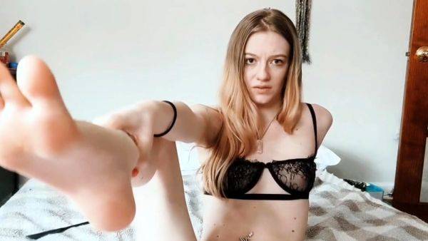 LucySpanks – My Feet and Your Wife - drtuber.com on freevids.org