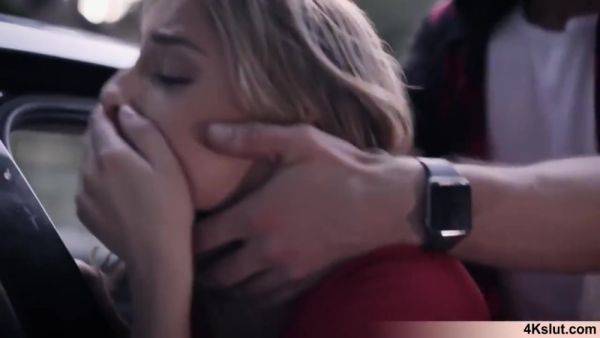 His Cute Blonde Gf Loves To Fuck Outdoors By The Road - hotmovs.com on freevids.org