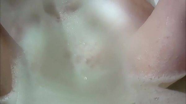 Maraolds Pussy Eating Underwater. Dirty Talk - hotmovs.com on freevids.org