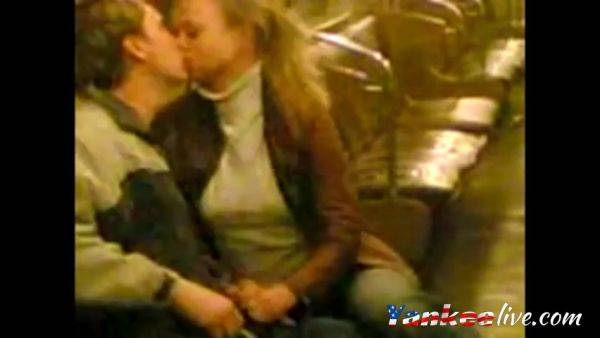 Blowjob In Train - hclips.com on freevids.org
