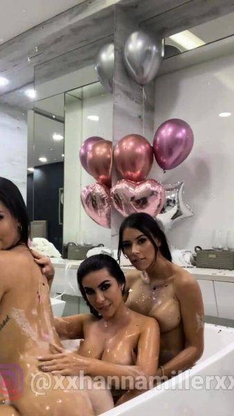 StripCamFun Amateur Webcam Dritt Free Threesome Porn - drtuber.com on freevids.org