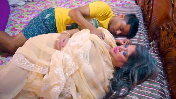 Son-in-law Seduces His For The Hardcore Fucking - desi-porntube.com on freevids.org