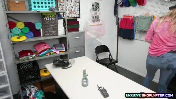 Adira Allure - Blonde Babe Gets A Hard Pussy Pounding - hotmovs.com on freevids.org