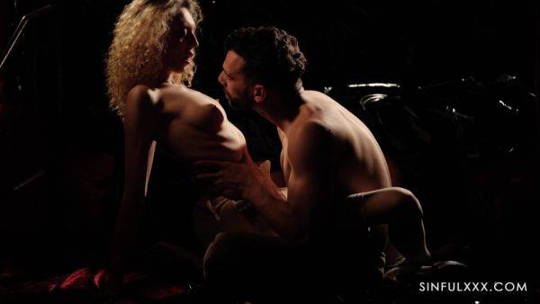 Curly blonde plays erotic smashing inches of huge dick down her holes in a very sensual round - hellporno.com on freevids.org