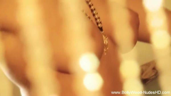 Beautiful And Natural Long Haired Brunette Beauty India - hotmovs.com on freevids.org