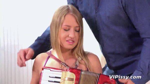 Watch this blonde teen guzzling golden shower before getting her tight ass drilled hard - sexu.com on freevids.org