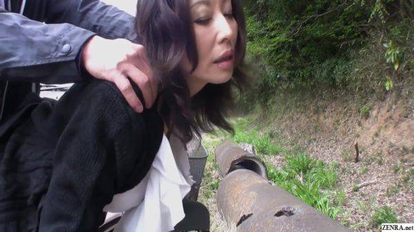 Mature Japanese Outdoor Bottomless Bicycle Riding And Sex 5 Min With Asian Milf And Blue Sky - upornia.com on freevids.org