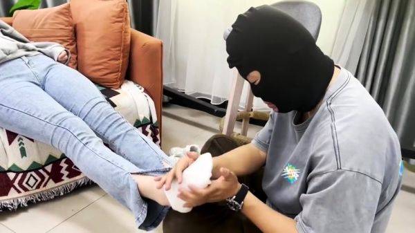 Chloroform girl foot worship - drtuber.com - China on freevids.org