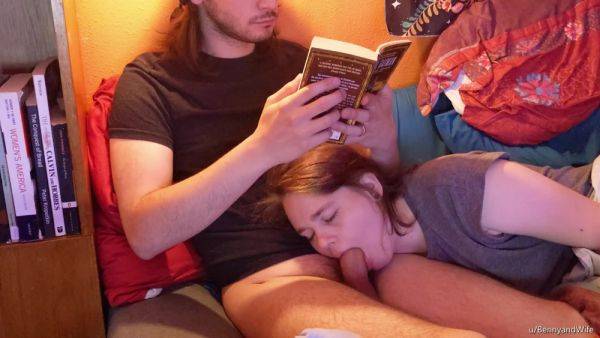 My boyfriend loves to read a book while I keep his cock in my mouth. - anysex.com on freevids.org