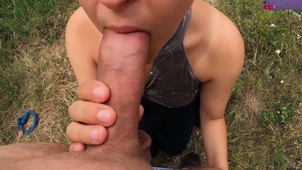 Amateur Teen Gets Her Ass Destroyed Near Railway Station - hclips.com on freevids.org