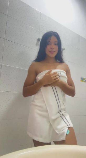 Join me in the shower daddy - anysex.com on freevids.org