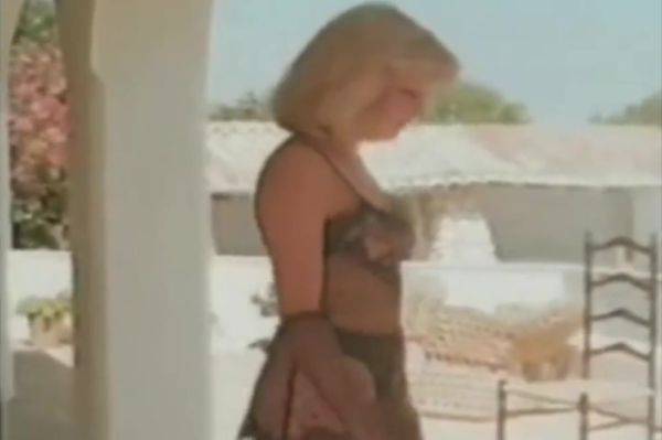 Electric Blue Jackie Solo - tubepornclassic.com - Britain on freevids.org